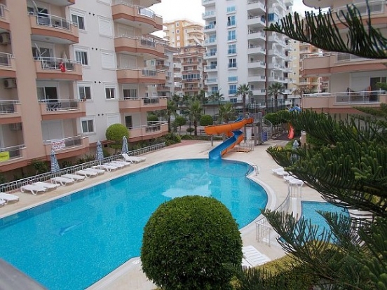 Директор Ассоциации инфекционистов Турции возложил вину за распространение вируса на российских туристов